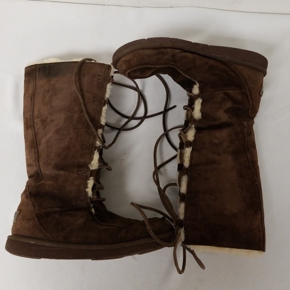 UGG Shoes - Ugg Australia Brown Lace Up Winter Boots Size 7